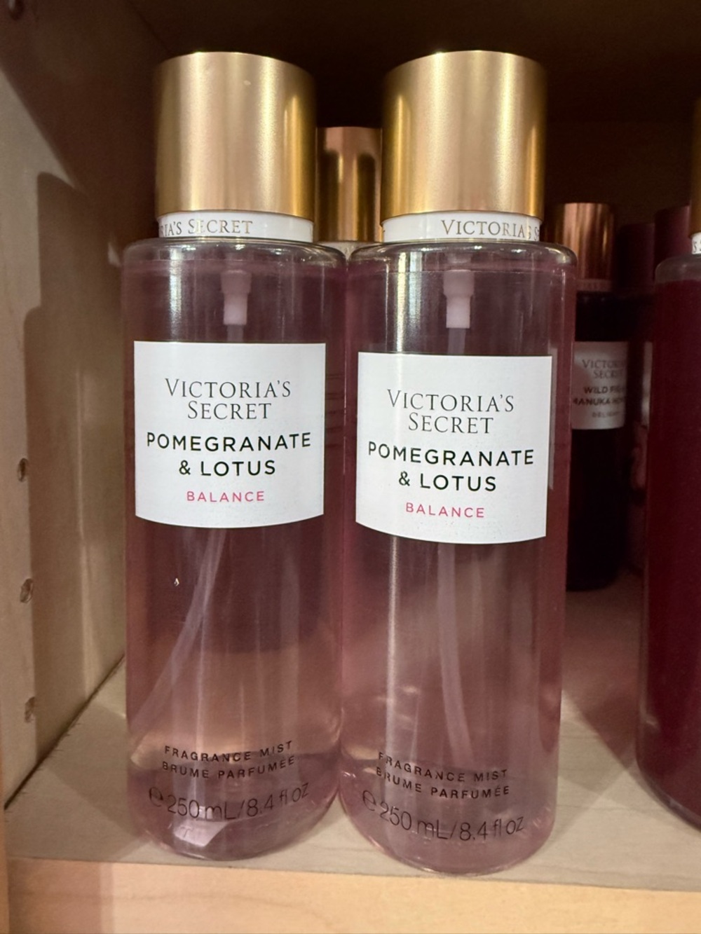 2 Victoria's Secret Pomegranate & Lotus Fragrance Mist - Pink